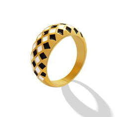 Ares Ring 18k