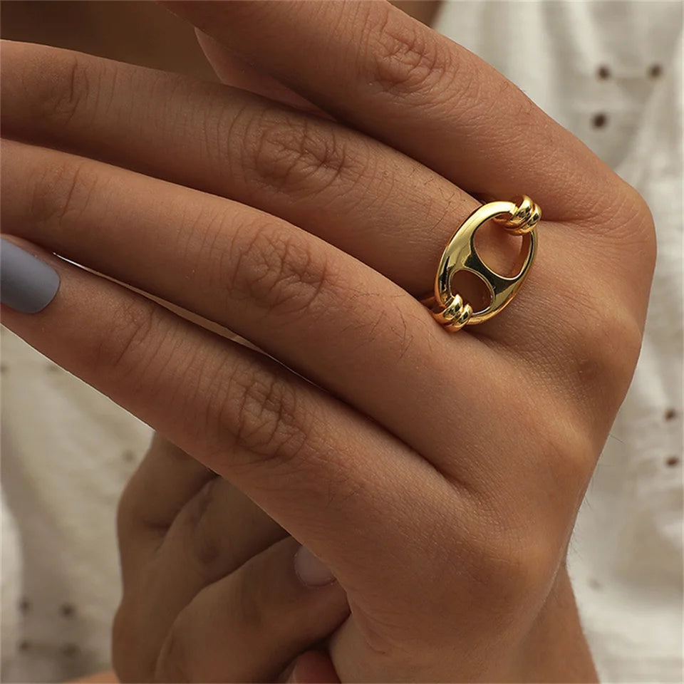 Ovi ring