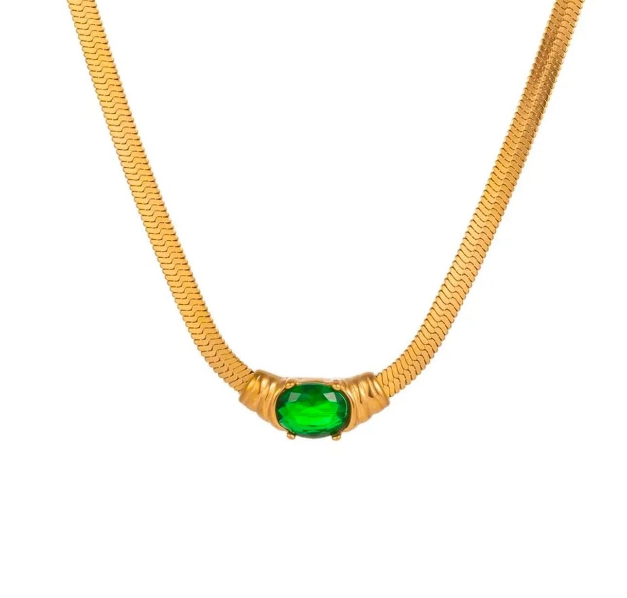 Elegance in Every Shade – Green & White Bracelet & Necklace Set ✨💚🤍